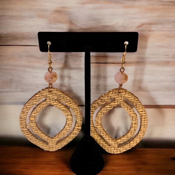 SALE! Afrocentric Women Wooden Teardrop Shaped Wood Dangle Earrings - Picture 4 of 7